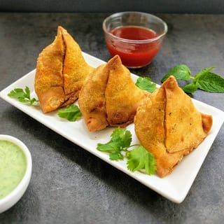 Vegetable Samosa